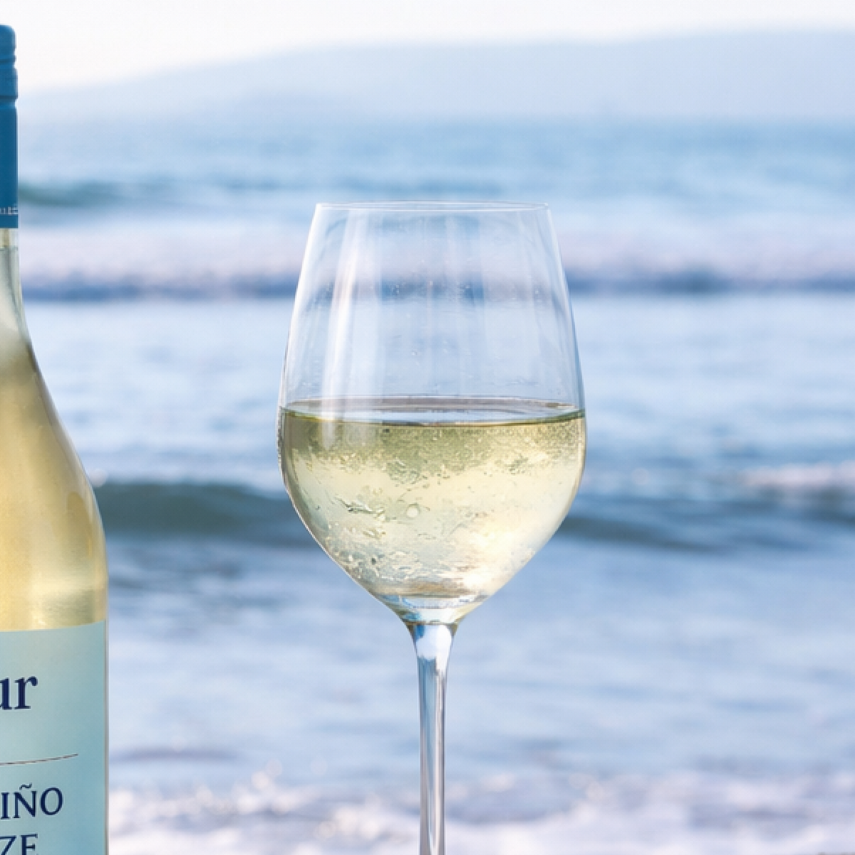 Pour Albariño Breeze