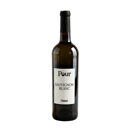 Pour Sauvignon Blanc